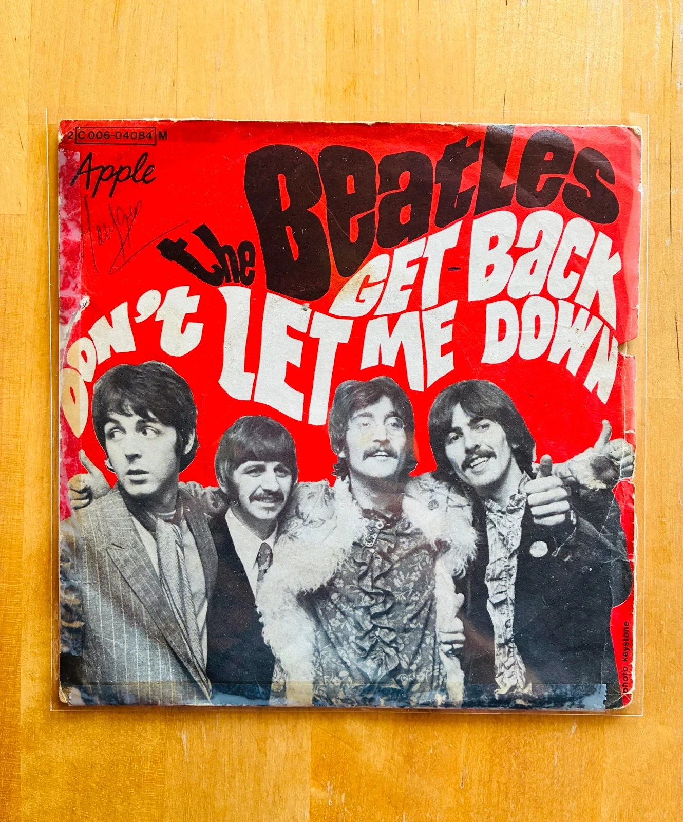 Disque vinyle 45T The Beatles Get Back.